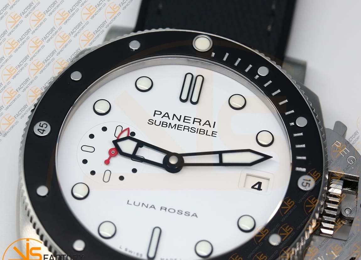 VS Factory Panerai Submersible PAM1579 Luna Rossa Black Dial Gray Nylon Strap P.900 Movement - 图片 8