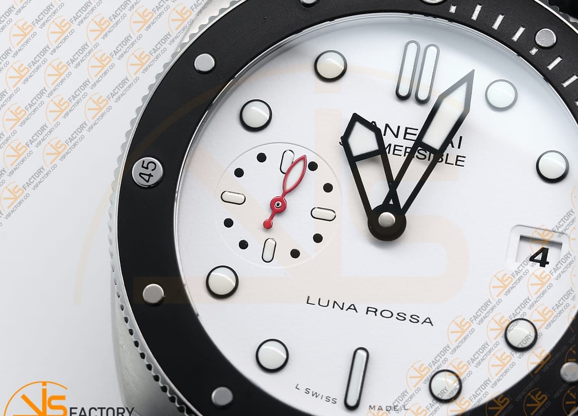 VS Factory Panerai Submersible PAM1579 Luna Rossa Black Dial Gray Nylon Strap P.900 Movement - 图片 7