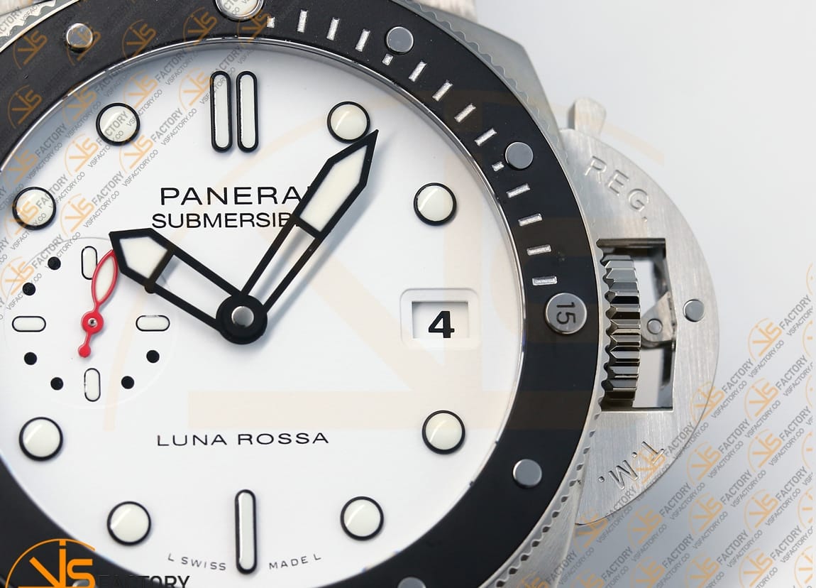 VS Factory Panerai Submersible PAM1579 Luna Rossa Black Dial Gray Nylon Strap P.900 Movement - 图片 6