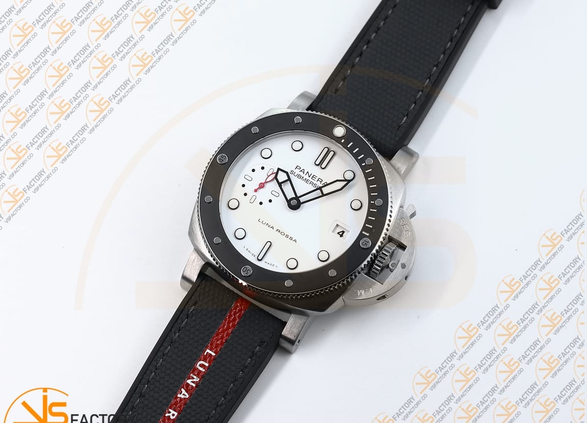 VS Factory Panerai Submersible PAM1579 Luna Rossa Black Dial Gray Nylon Strap P.900 Movement - 图片 5