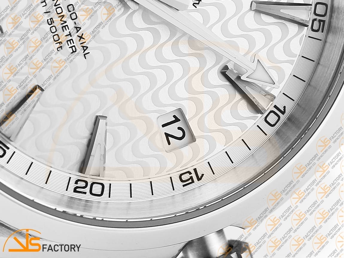 VSFactory (VSF) Omega Aqua Terra 150M Silver Wave Textured Dial YG Hand Steel A8500 Movement - 图片 8