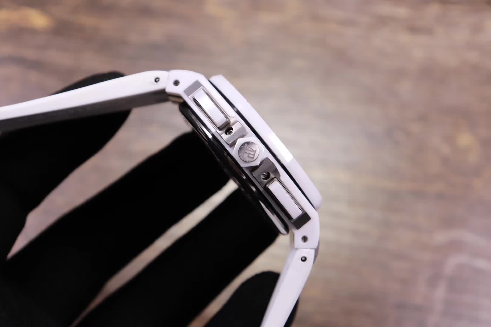 Audemars Piguet Royal Oak Offshore Ceramic Case - Image 3
