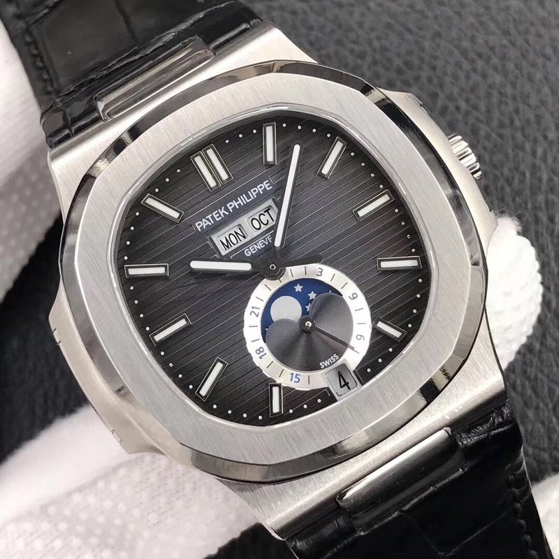 Patek Philippe Nautilus Annual Calendar Moonphase 5726/1A-014 Clone