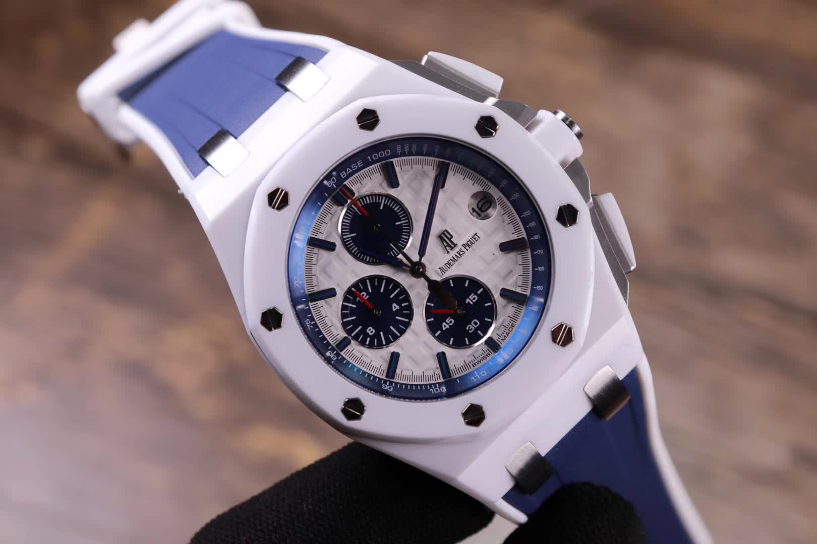 Audemars Piguet Royal Oak Offshore Ceramic Case - Image 5
