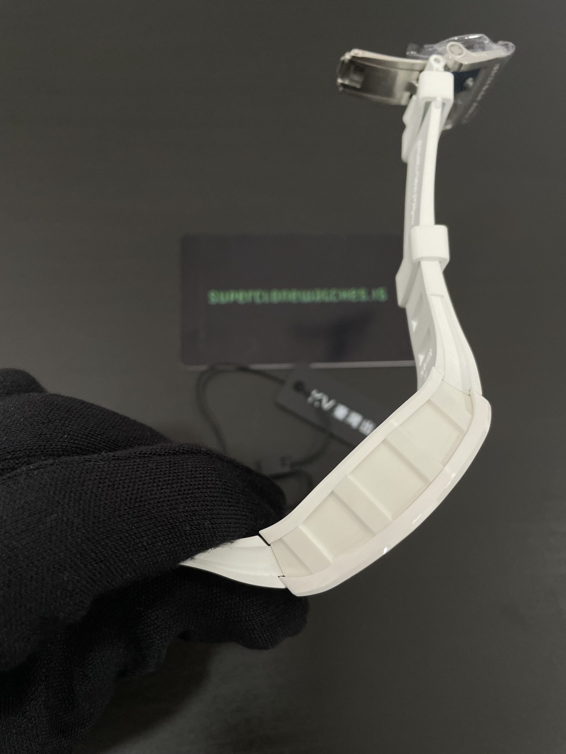 RM55 Bubba Watson White Mirror Replica - Image 3