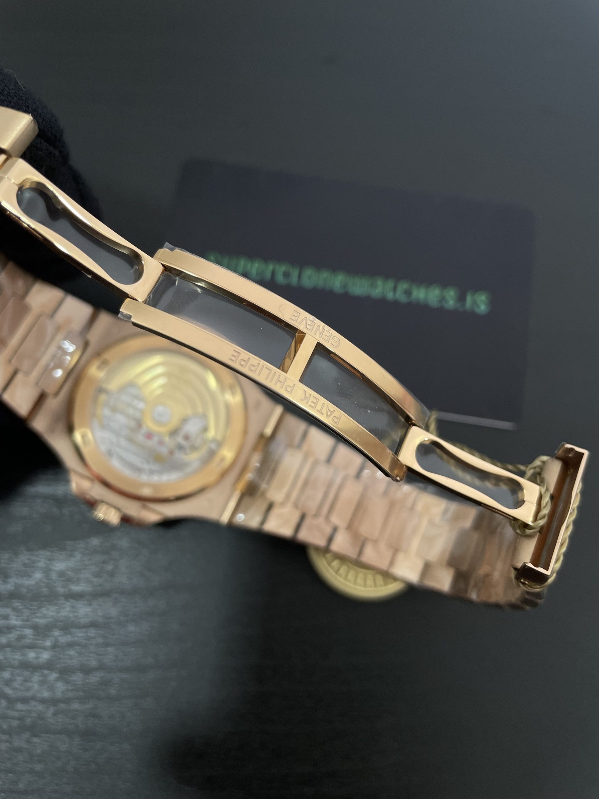 Patek Philippe Replica Nautilus 5711 Chocolate Dial Rose Gold Swiss Movement - Image 4