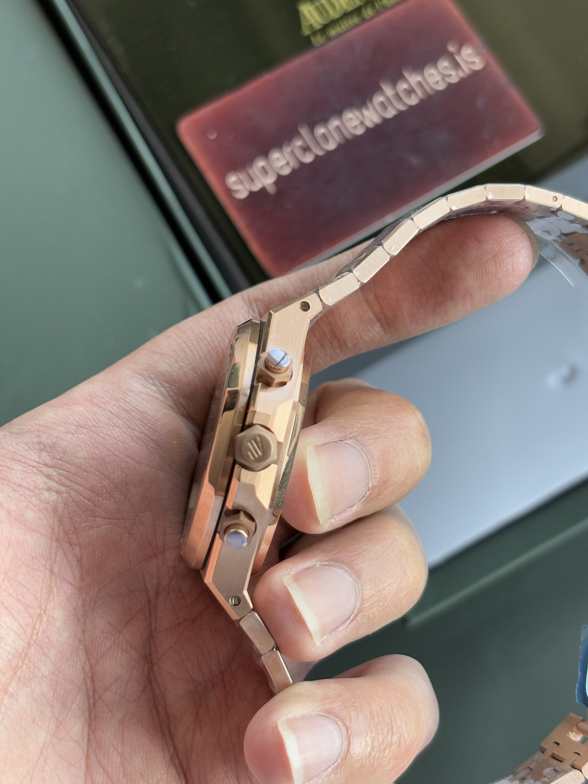 Audemars Piguet Royal Oak Chronograph Ref.26240 Rose Gold Green Dial Replica - Image 8