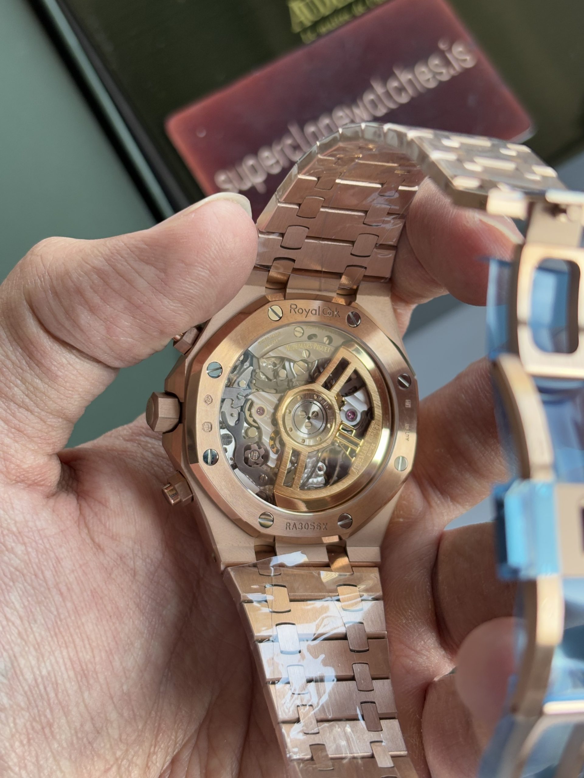 Audemars Piguet Royal Oak Chronograph Ref.26240 Rose Gold Green Dial Replica - Image 4