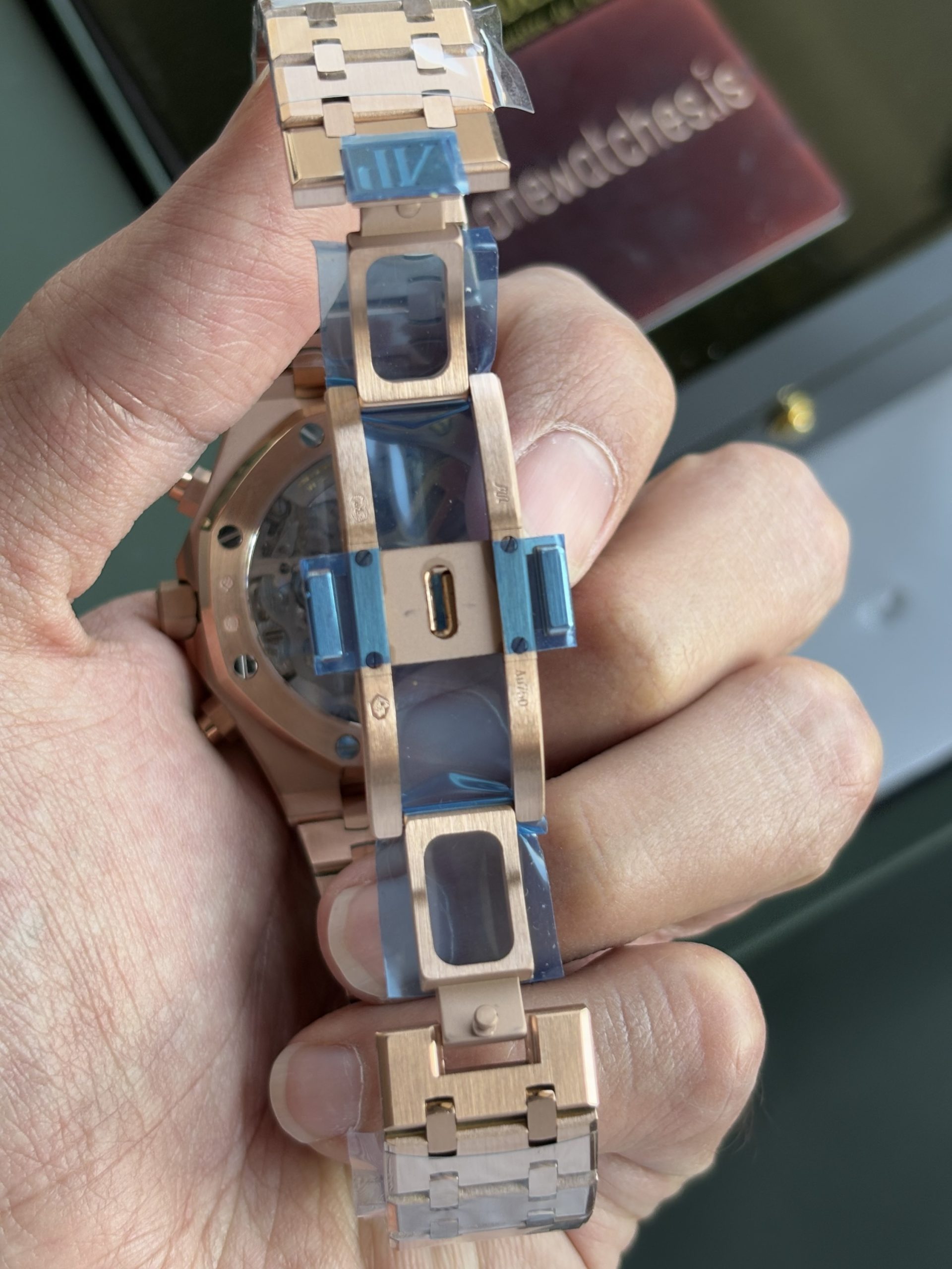 Audemars Piguet Royal Oak Chronograph Ref.26240 Rose Gold Green Dial Replica - Image 5