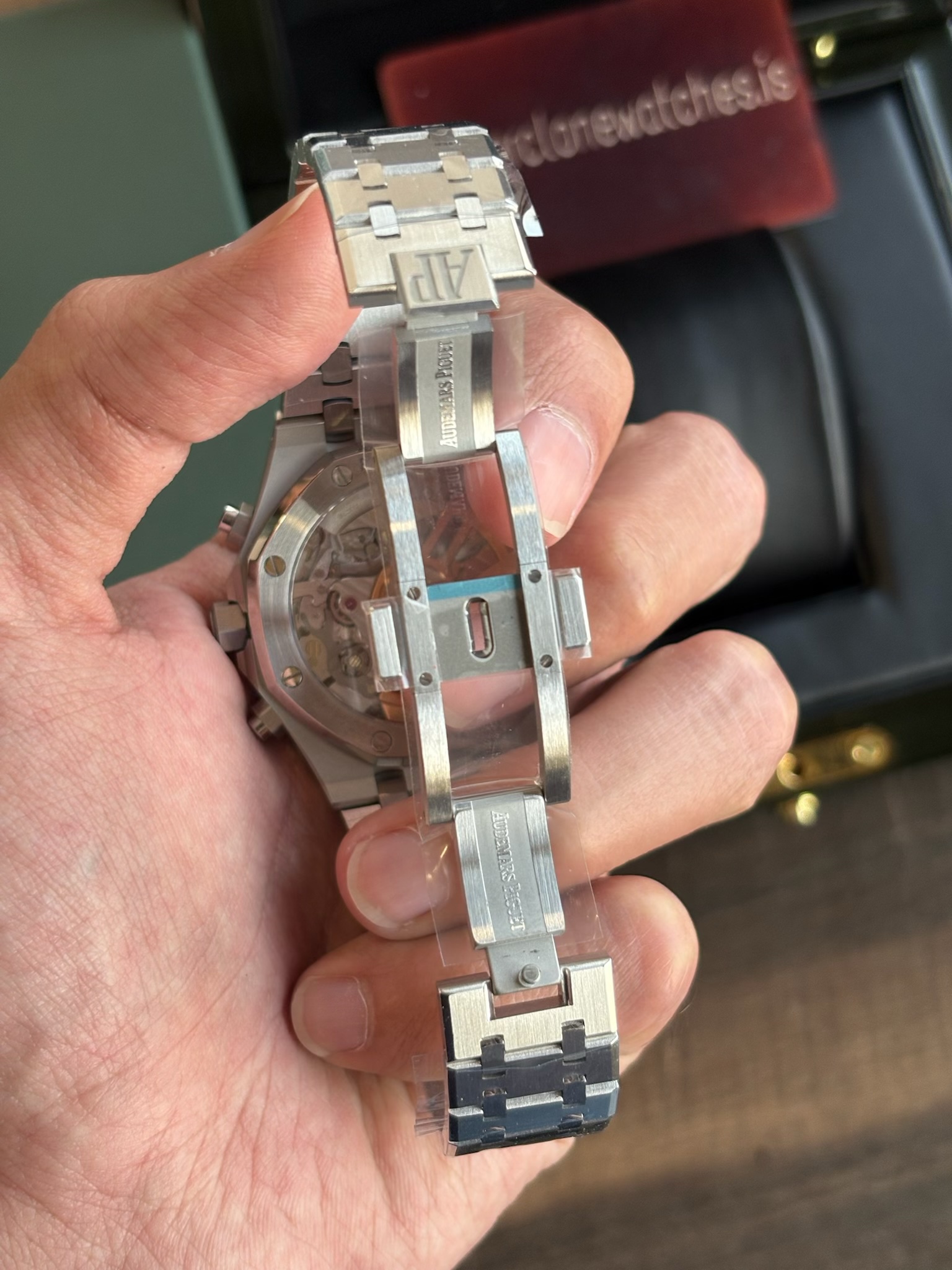 AP Royal Oak Ref26240 Silver/White Dial Chronograph 4401 Movement Super Clone - Image 5