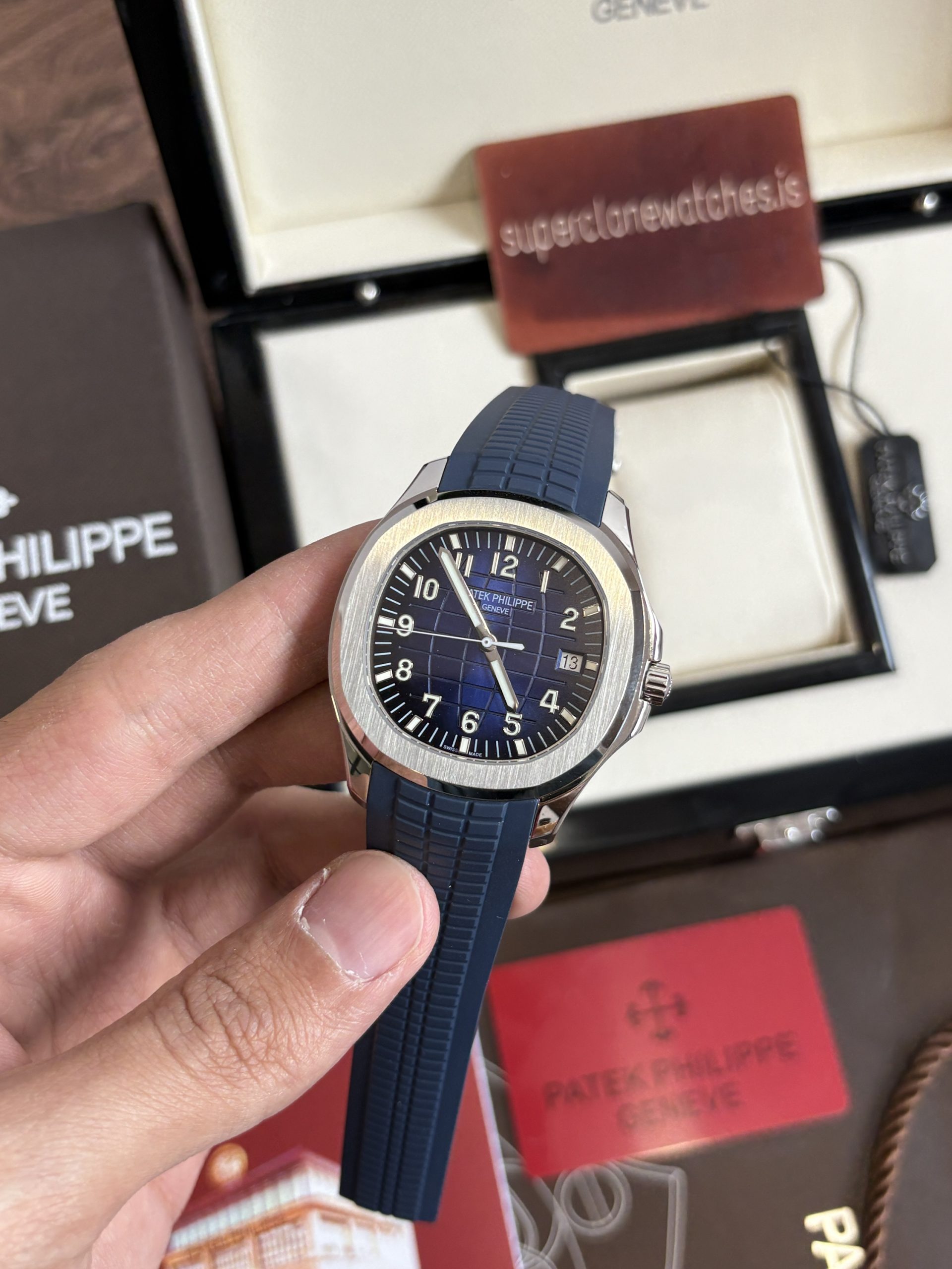 Patek Philippe Aquanaut 5168G-001 Jumbo Blue 42 mm Super Clone Watch - Image 3