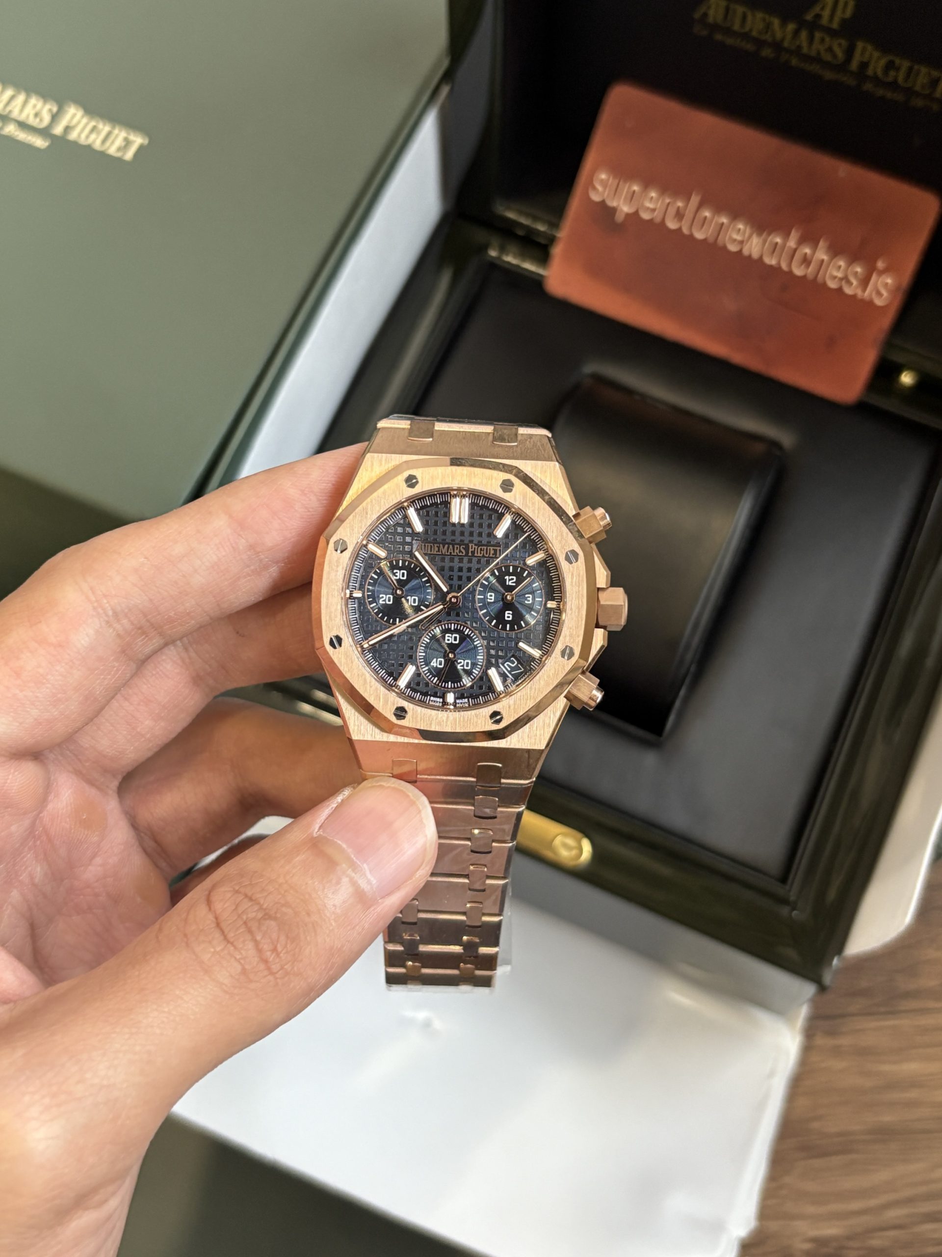 Audemars Piguet Royal Oak Chronograph Rose Gold Blue Dial Ref 26240 Super Clone - Image 9