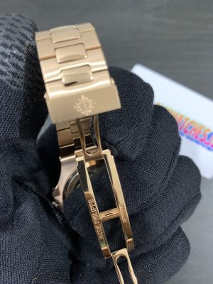 Patek Philippe Nautilus 5712 Rose Gold Swiss Movement Replica