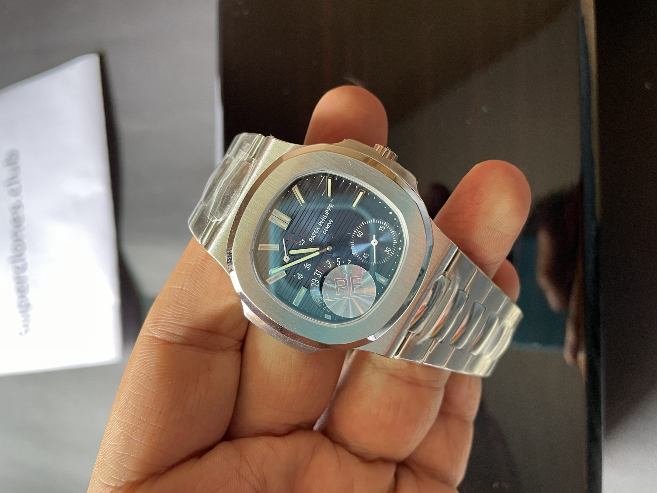 Patek Philippe Nautilus 5712/1A-001 Moonphase Superclone - Image 8