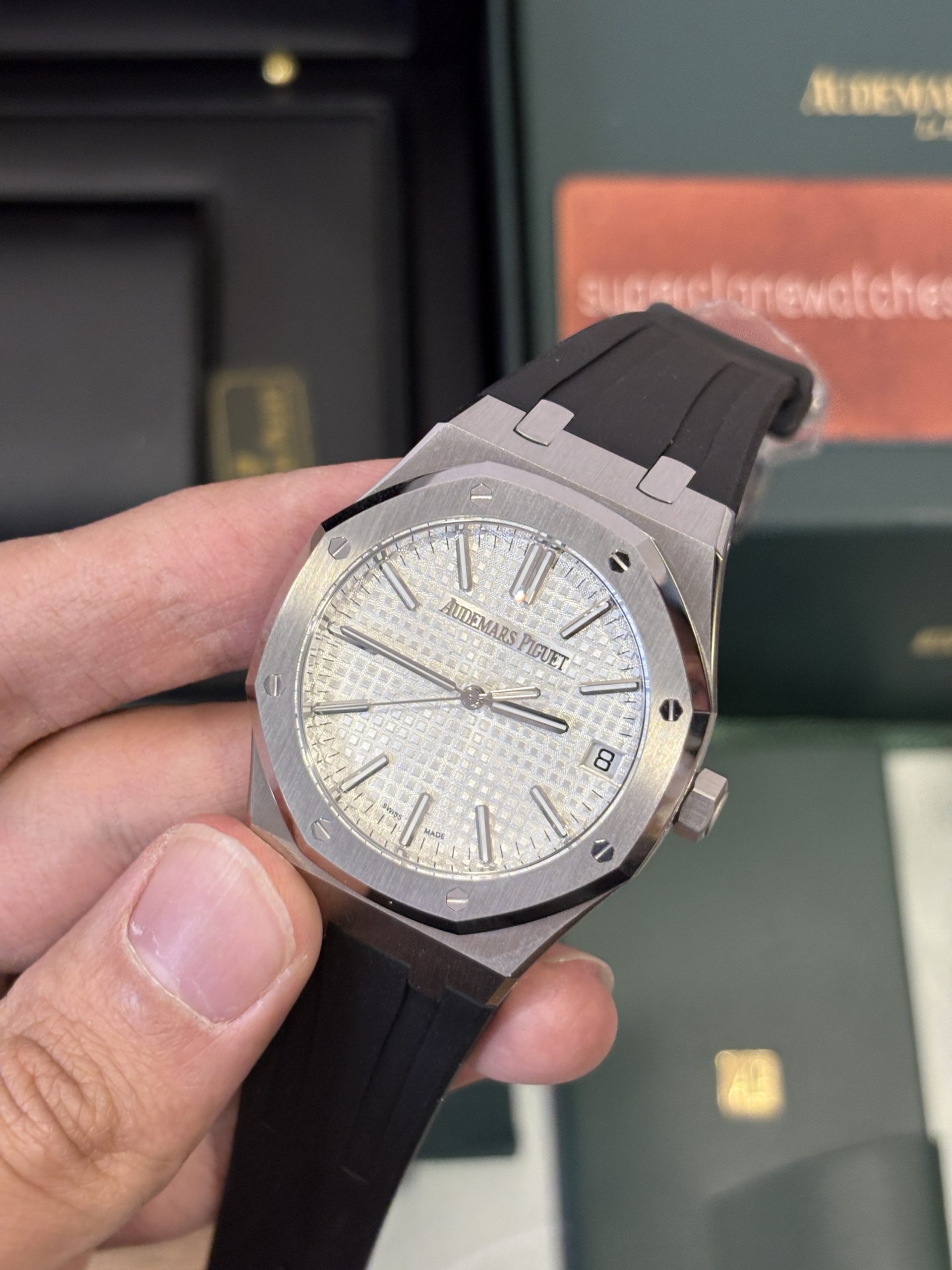 Audemars Piguet Royal Oak 15510ST White Dial Black Rubber Strap Super Clone - Image 5