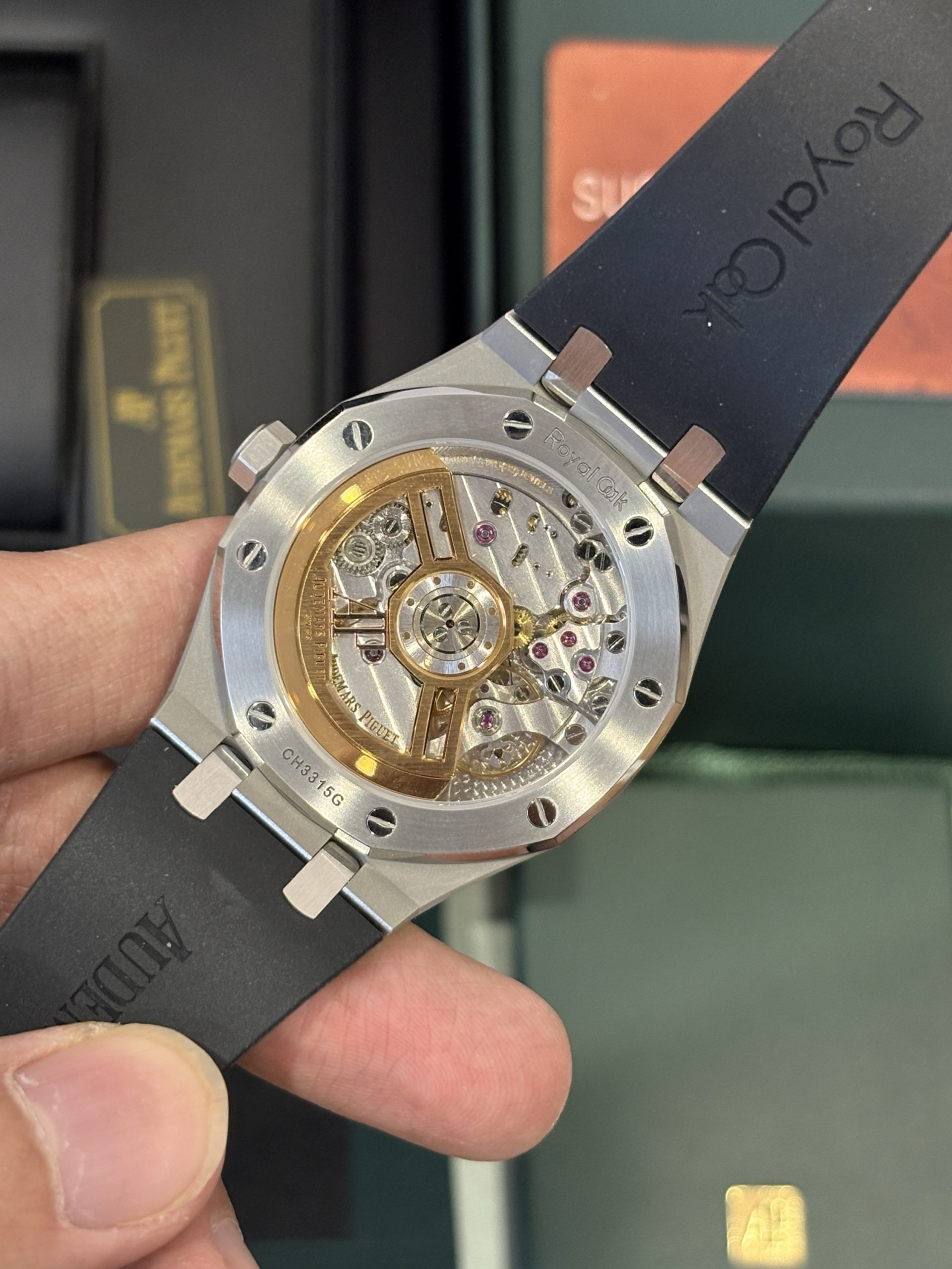 Audemars Piguet Royal Oak 15510ST White Dial Black Rubber Strap Super Clone - Image 3