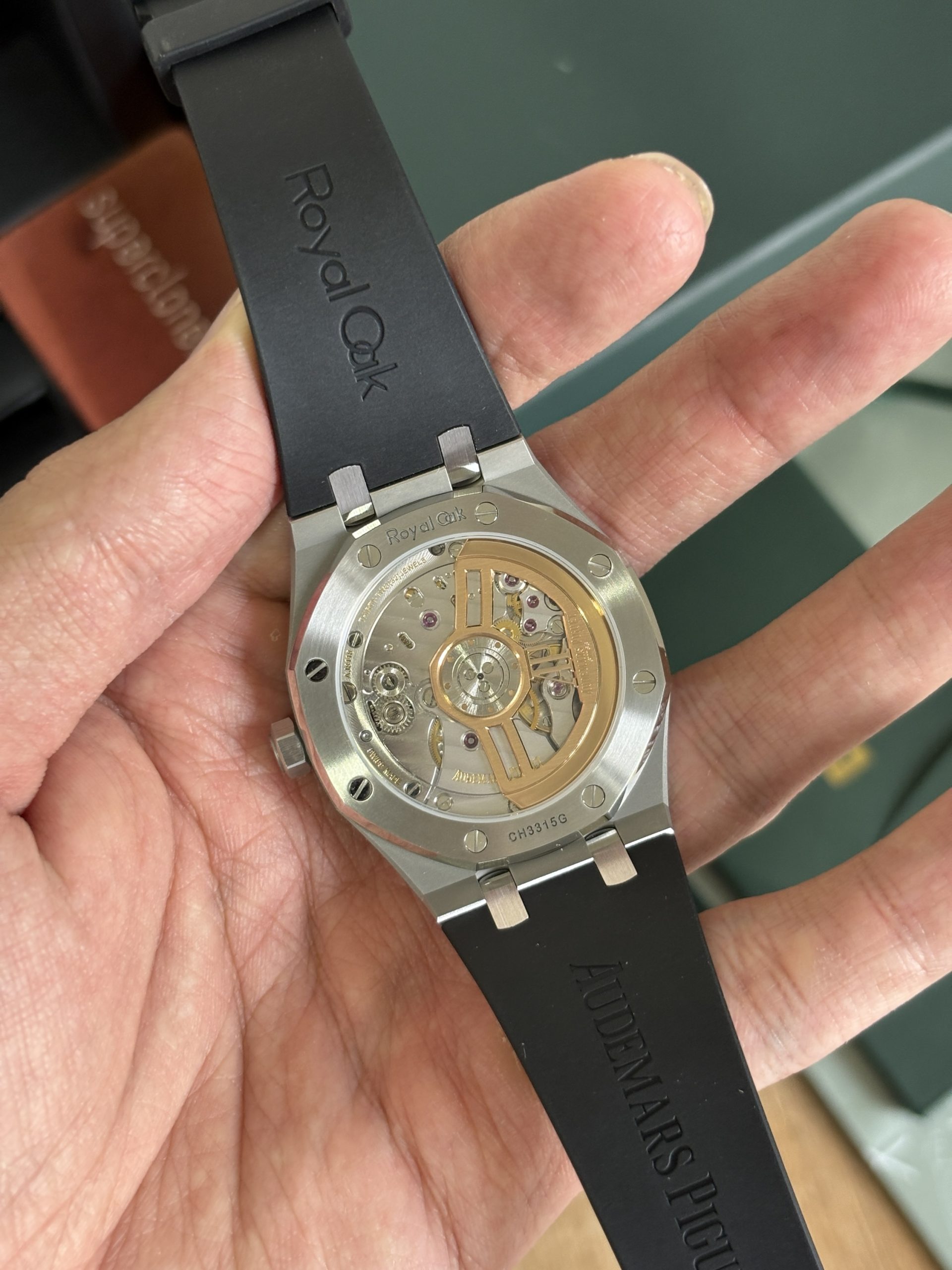 Audemars Piguet Royal Oak 15510 Grey Dial Black Rubber Strap Super Replica - Image 2