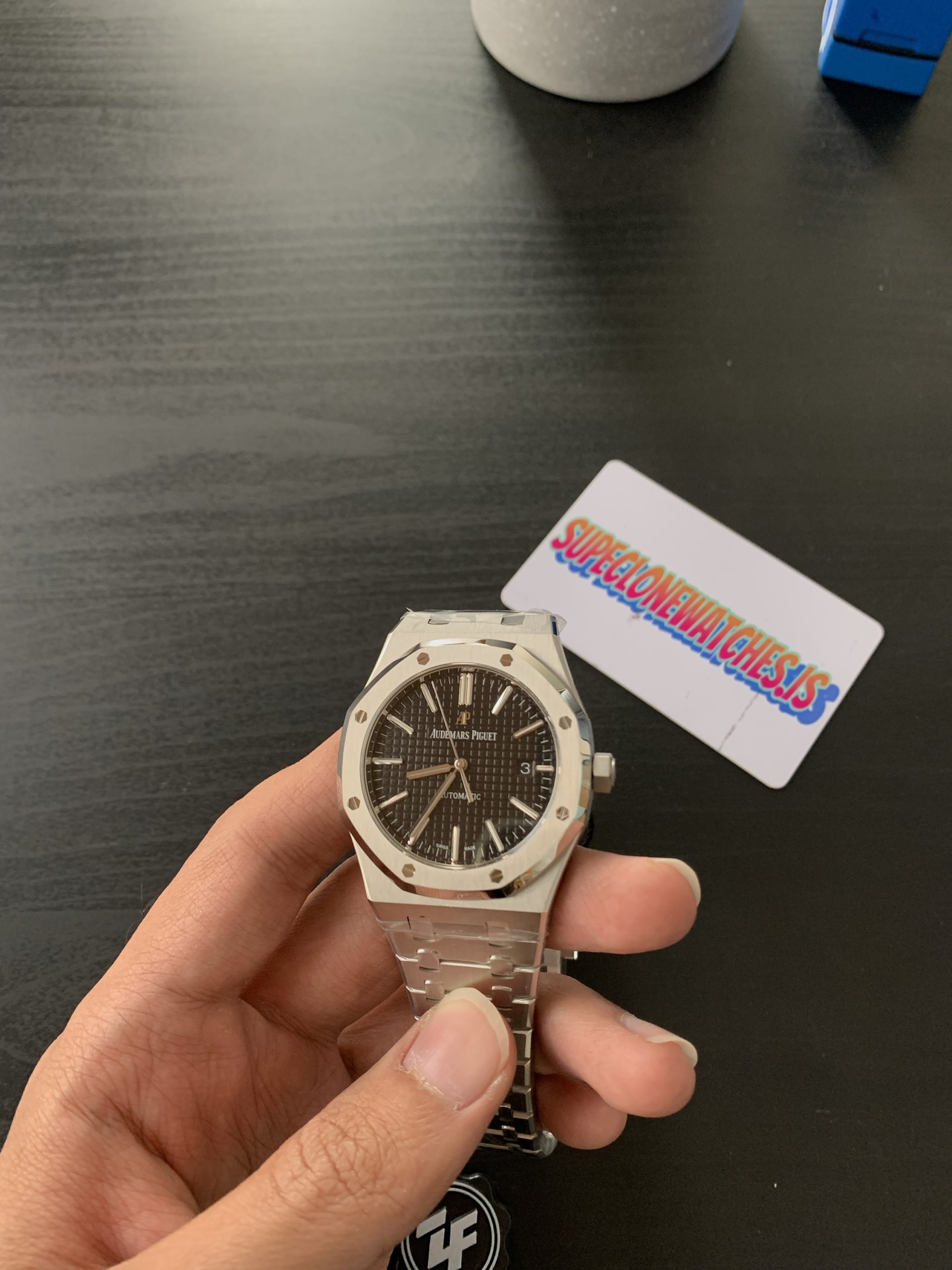 AP Royal Oak Ref.15400 Black Dial Swiss movement Super Clone Fake - Image 3