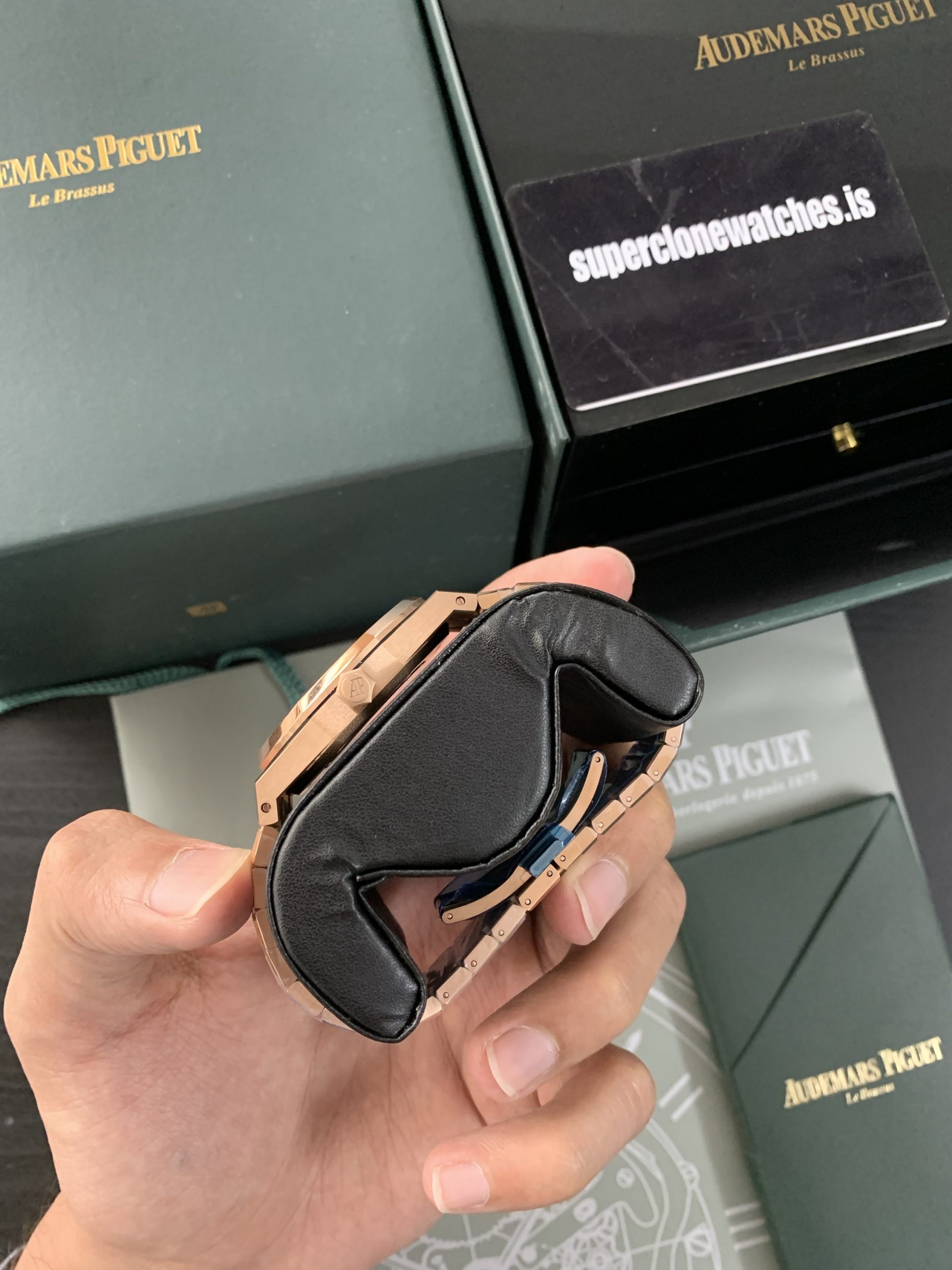 Audemars Piguet Royal Oak Skeleton Rose Gold Ref15407 Super Clone Replica - Image 5